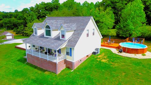 3047 Sunset Dr, Corbin, KY, 40701-9630 | Card Image