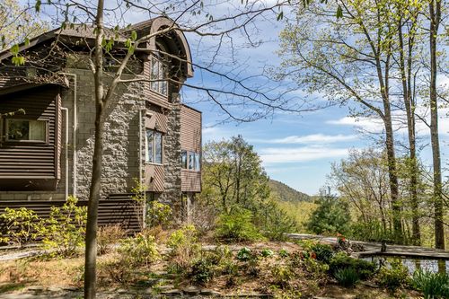 11 Lions Way, Bearsville, NY, 12409-5124 | Card Image