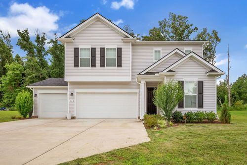400 Hickory Pointe Dr, Dickson, TN, 37055-3914 | Card Image