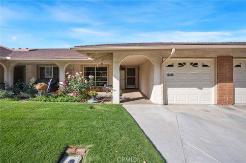 19309 Flowers Ct, Newhall, CA, 91321-1453 | Card Image