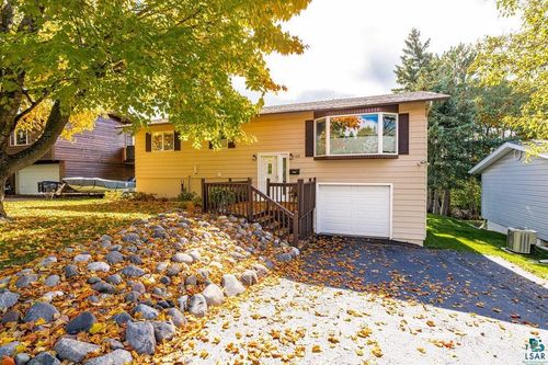 102 Northfield St, Duluth, MN, 55803 | Card Image