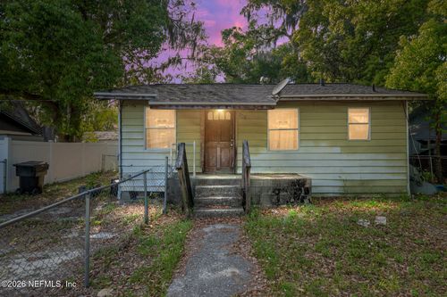 502 Se 15th St, GAINESVILLE, FL, 32641-3118 | Card Image
