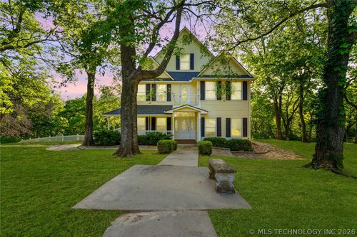 7637 S 26th West Ave, Tulsa, OK, 74132-2684 | Card Image