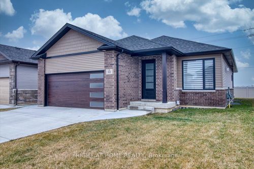 30 Evening Dr, Chatham, ON, N7L0B6 | Card Image
