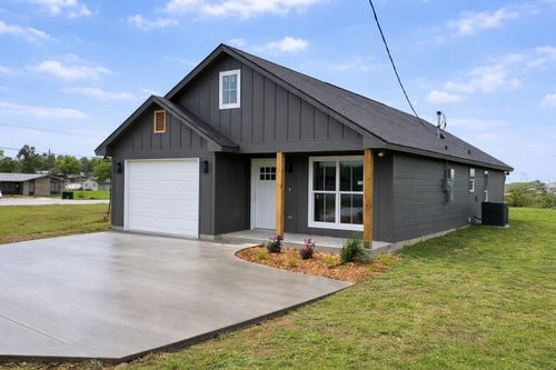 309 Wheelock Street, Franklin, TX, 77836 | Card Image