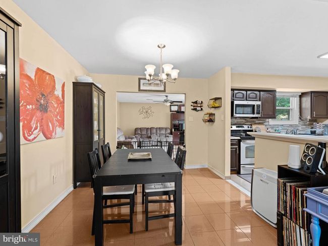 657 S Queen Anne Dr, House other with 3 bedrooms, 2 bathrooms and null parking in FAIRLESS HILLS PA | Image 10