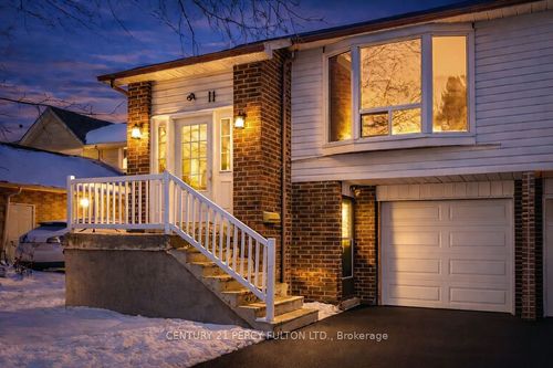 11 Bay Crest Dr, Brampton, ON, L6Z1H5 | Card Image