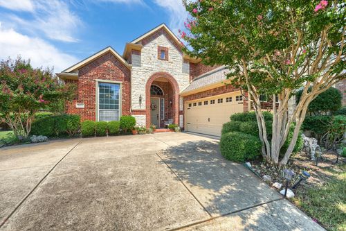 8401 Edgewood Dr, Rowlett, TX, 75089-8414 | Card Image