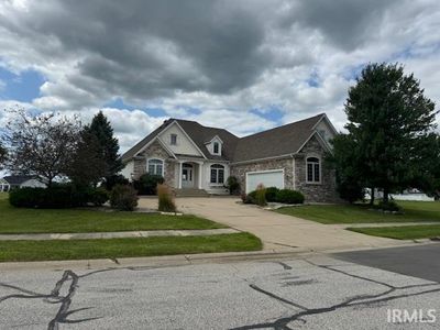 401 W Somerfield Drive, House other with 5 bedrooms, 3 bathrooms and null parking in Lakeville IN | Image 2