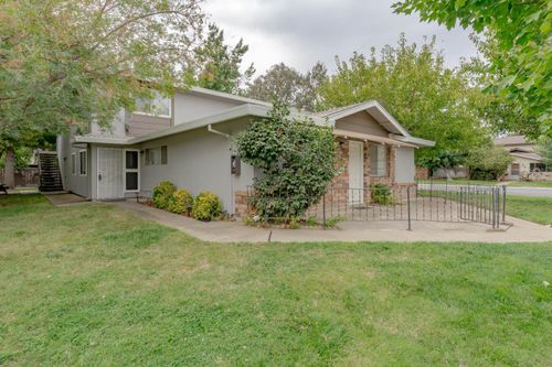 2-9000 El Cajon Way, Sacramento, CA, 95826-3331 | Card Image