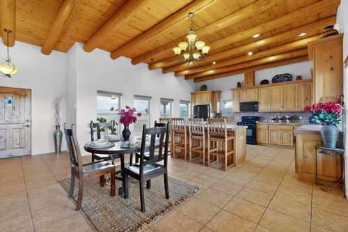 18 Calle Capulin, Santa Fe, NM, 87507-3750 | Card Image