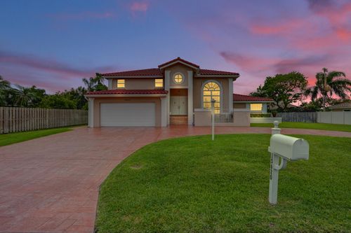 15620 Canterbury Court, Davie, FL, 33331 | Card Image
