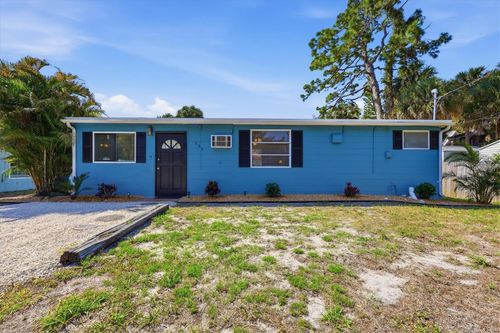 555 Artists Avenue, ENGLEWOOD, FL, 34223 | Card Image