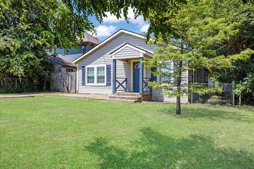 106 Cardinal Ln, Pottsboro, TX, 75076-7811 | Card Image