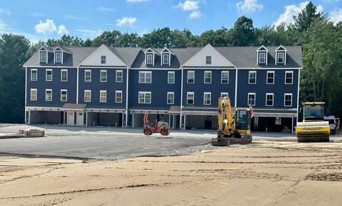 3-6 Londonderry Rd, Londonderry, NH, 03053 | Card Image