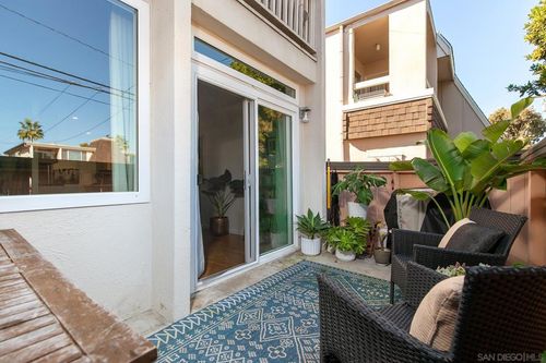 unit-1-3845 Groton St, San Diego, CA, 92110-5627 | Card Image