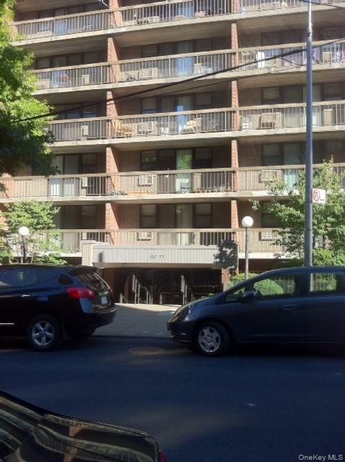 5a-137-77 45th Ave, Flushing, NY, 11355-4084 | Card Image
