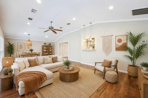 1504 Briarwood Blvd, Arlington, TX, 76013-3411 | Card Image