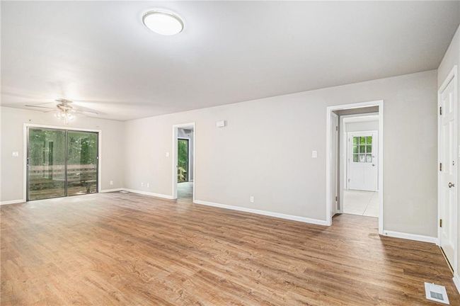 532 Watson St, House other with 4 bedrooms, 2 bathrooms and 2 parking in Toccoa GA | Image 5