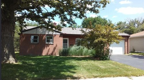 6321 Dunham Rd, Downers Grove, IL, 60516-2602 | Card Image