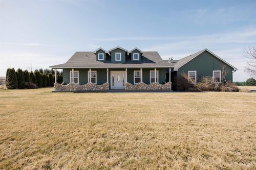 1571 Se Hamilton Rd, Mountain Home, ID, 83647-5528 | Card Image