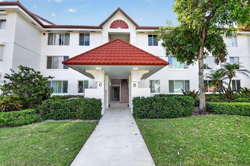 d2-104 Half Moon Circle, Hypoluxo, FL, 33462 | Card Image