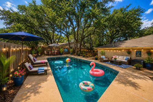 4504 Langtry Ln, Austin, TX, 78749-1661 | Card Image
