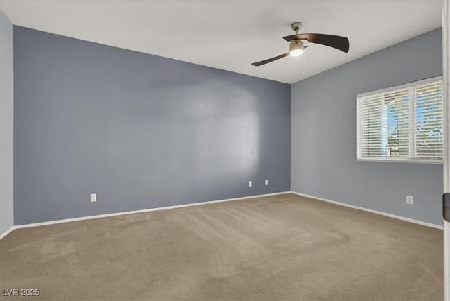 2024 - 5655 E Sahara Ave, Condo with 3 bedrooms, 2 bathrooms and null parking in Las Vegas NV | Image 7