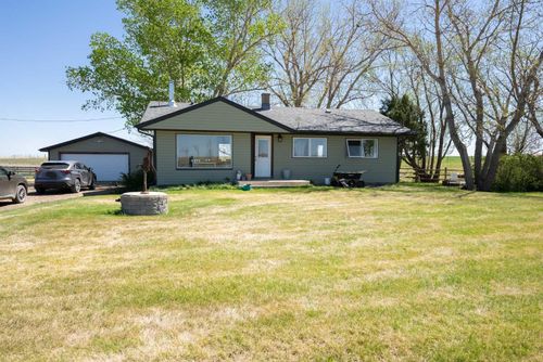 94075 Range Road 115, Burdett, AB, T0K0J0 | Card Image