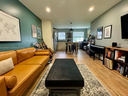 apt-28-2840 Taylor St, Hollywood, FL, 33020-4281 | Card Image