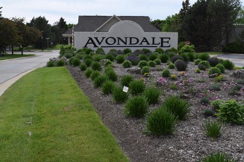 23-i-N21W24202 Cumberland Drive, Pewaukee, WI, 53072 | Card Image