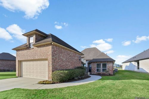 43072 Green Tree Ave, Gonzales, LA, 70737 | Card Image