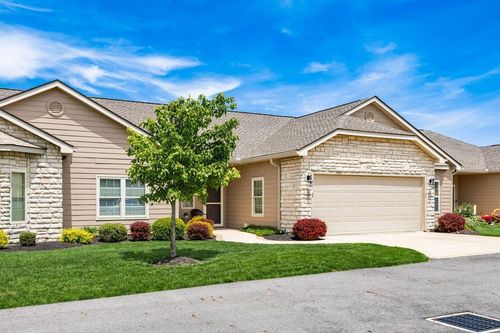 4 Claire Ct, Circleville, OH, 43113-8811 | Card Image
