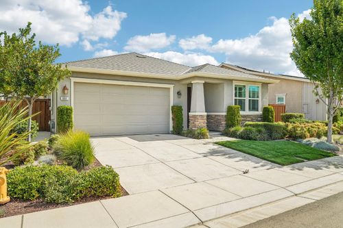 991 Camborne Dr, Manteca, CA, 95336-8423 | Card Image