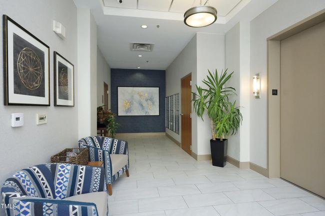 42Building2Lobby | Image 41