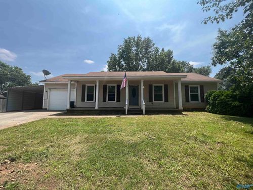 13333 Dickens Ln, Madison, AL, 35756-3530 | Card Image