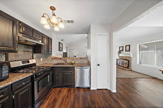 22303 Acorn Chase Dr, House other with 4 bedrooms, 2 bathrooms and 2 parking in Spring TX | Image 19