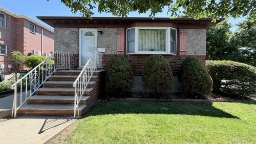 45-69 204th St, Bayside, NY, 11361-3157 | Card Image