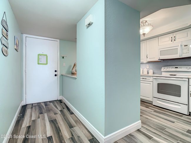 604 - 3060 N Atlantic Ave, Condo with 2 bedrooms, 2 bathrooms and null parking in Cocoa Beach FL | Image 6