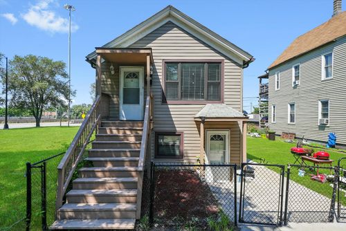 142 W Swann St, Chicago, IL, 60609-4603 | Card Image
