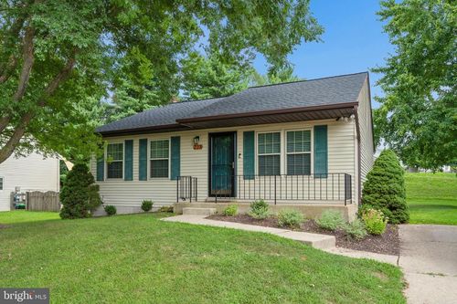 223 Stacey Lee Drive, WESTMINSTER, MD, 21158 | Card Image