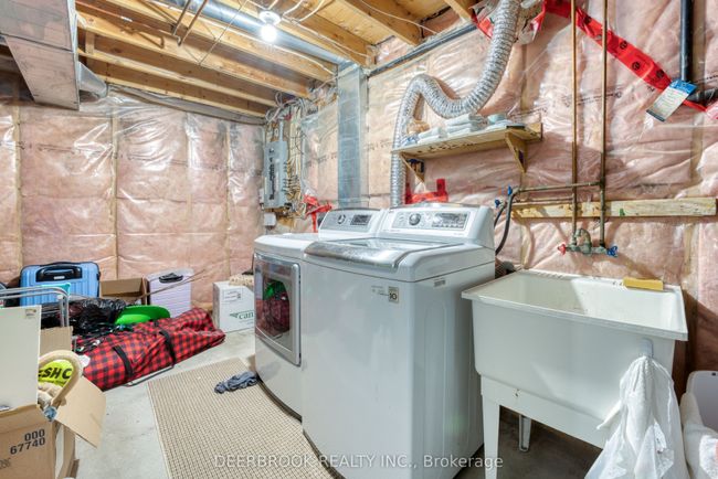 2620 Allyson Ave, House other with 4 bedrooms, 2 bathrooms and 2 parking in Windsor ON | Image 27