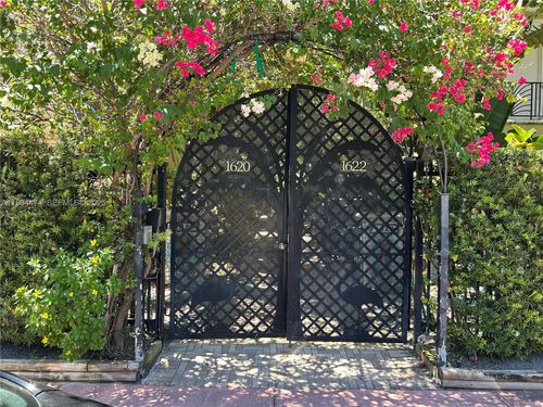 206-1620 Pennsylvania Ave, Miami Beach, FL, 33139-7718 | Card Image