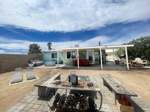 4319 Dusty Mile Rd, Landers, CA, 92285-3473 | Card Image