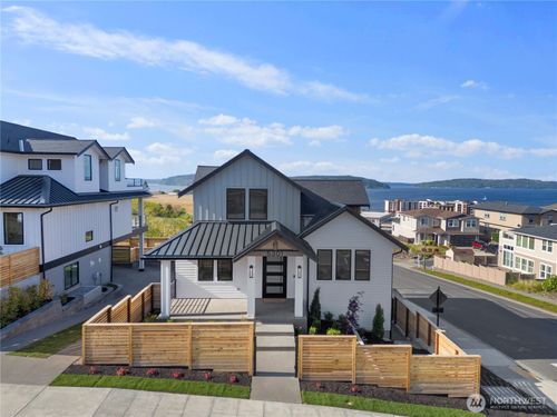 5301 N Commercial Street, Ruston, WA, 98407 | Card Image