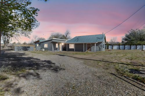 54 County Road B40a, Ribera, NM, 87560-8005 | Card Image