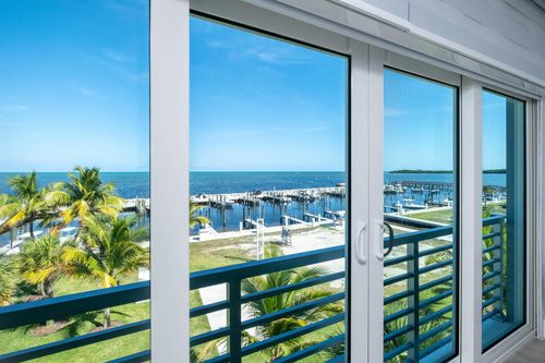 204-94825 Overseas Hwy, Key Largo, FL, 33037-3894 | Card Image