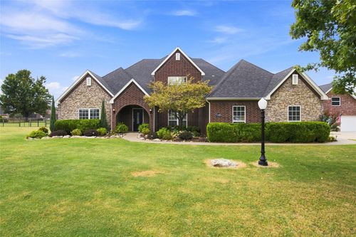 7180 197th East Ave, Owasso, OK, 74055-8190 | Card Image