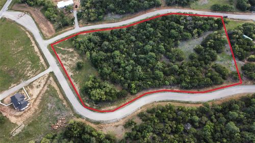 106 Wooded Acres Dr, Mineral Wells, TX, 76067-1866 | Card Image