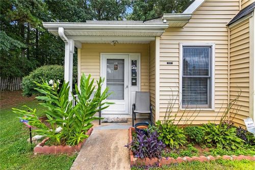 2222 Wellington Cir, Lithonia, GA, 30058-7947 | Card Image